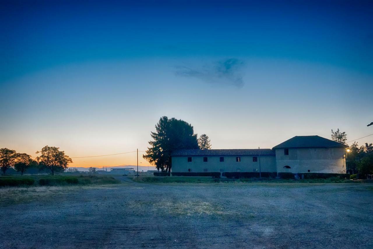 Agriturismo Cascina Graziosa Cameriano Εξωτερικό φωτογραφία